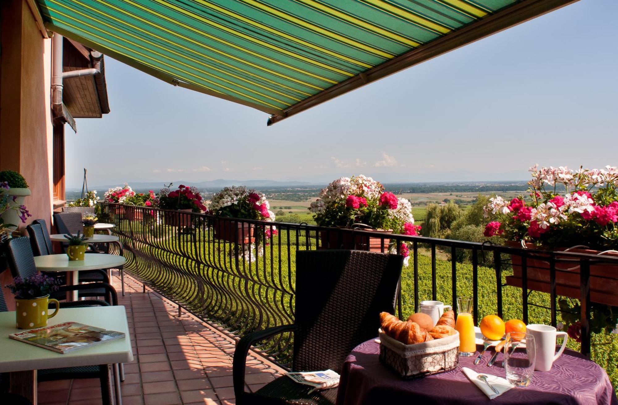 Hotel Restaurant Au Riesling Zellenberg Kültér fotó